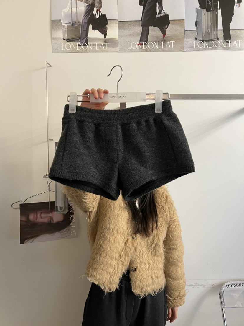 LONDON FLAT韓國直郵㊣女士新款熱賣25秋冬人氣時尚推薦套裝LONDON FLAT套裝