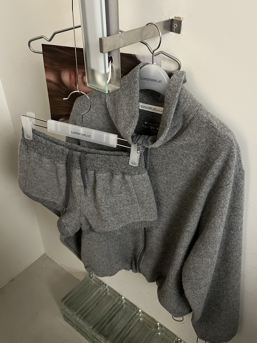 LONDON FLAT韓國直郵㊣女士新款熱賣25秋冬人氣時尚推薦套裝LONDON FLAT套裝