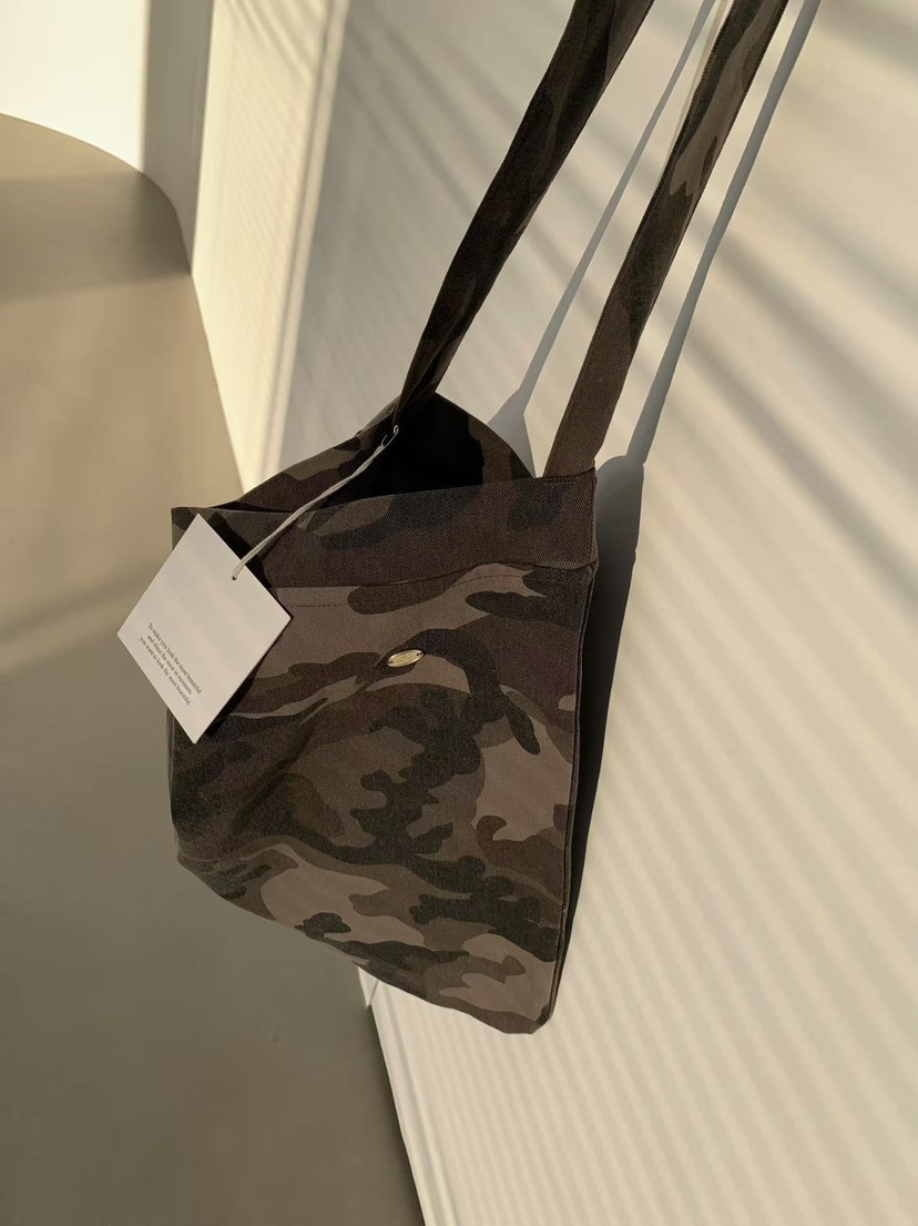 J CRANE-A東大門㊣直郵女裝新款時尚熱賣25秋冬單肩斜跨包迷彩J CRANE單肩/斜跨包