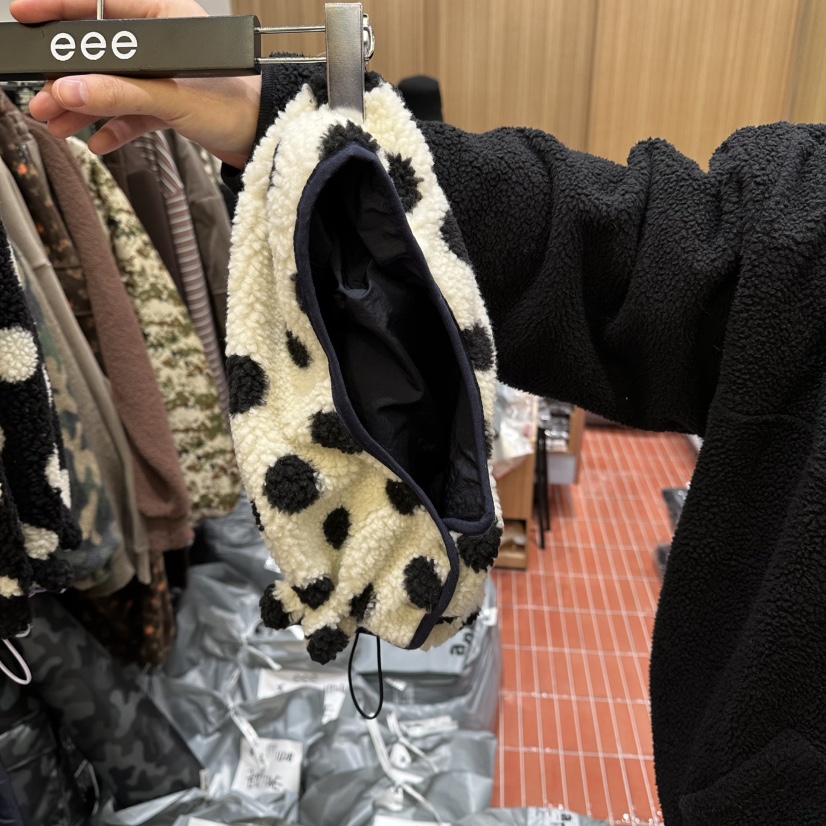 E/E/E韓國代購㊣女士新款熱賣時尚25秋冬職業推薦帽子兩面E/E/E帽子