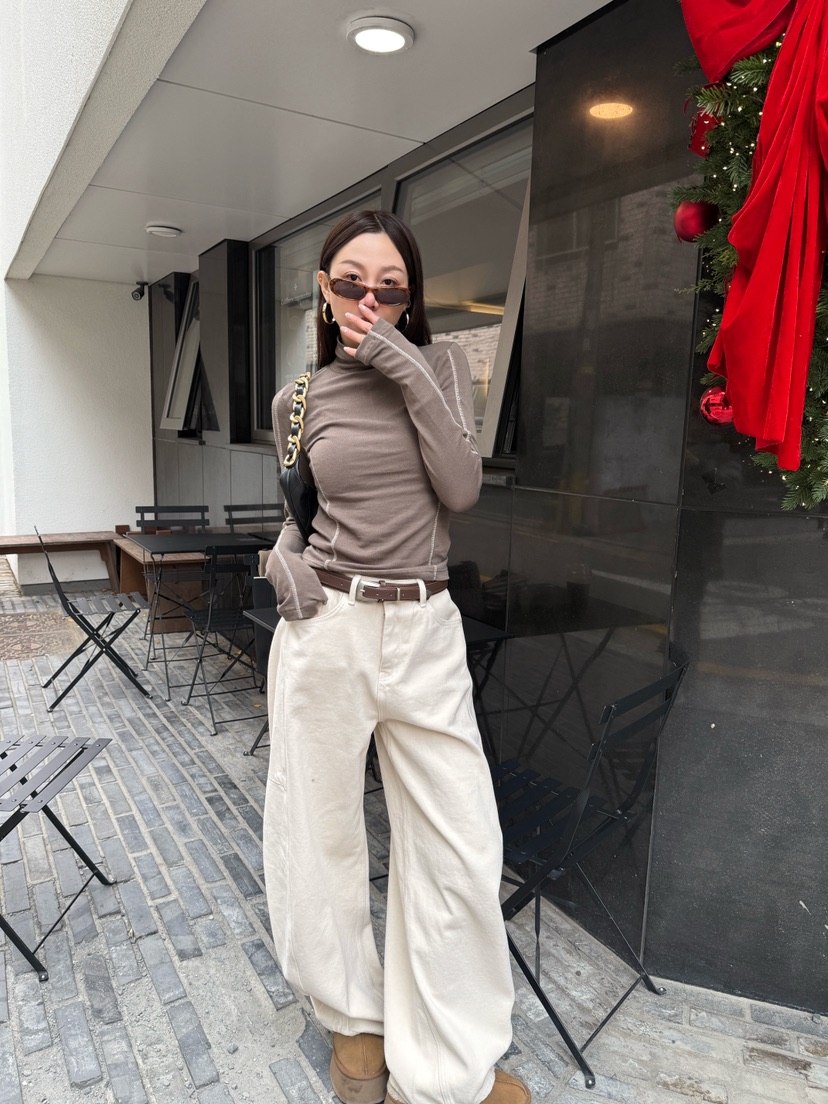 LUMIPLE韓國直郵㊣女裝新品休閑時尚職業熱賣長袖T恤修身高領LUMIPLE長袖T恤