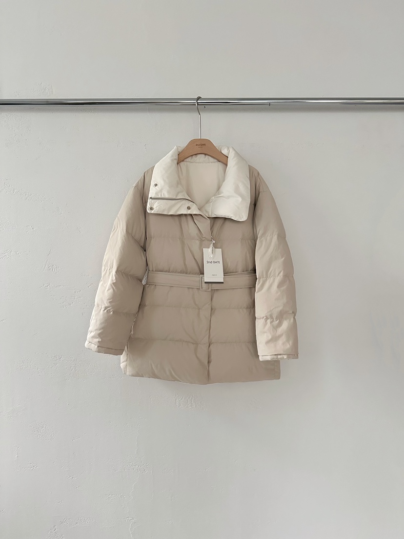 2ND GATE韓國代購㊣女裝新款人氣休閑短款棉服含腰帶雙面鴨絨2ND GATE短款棉服圖色1