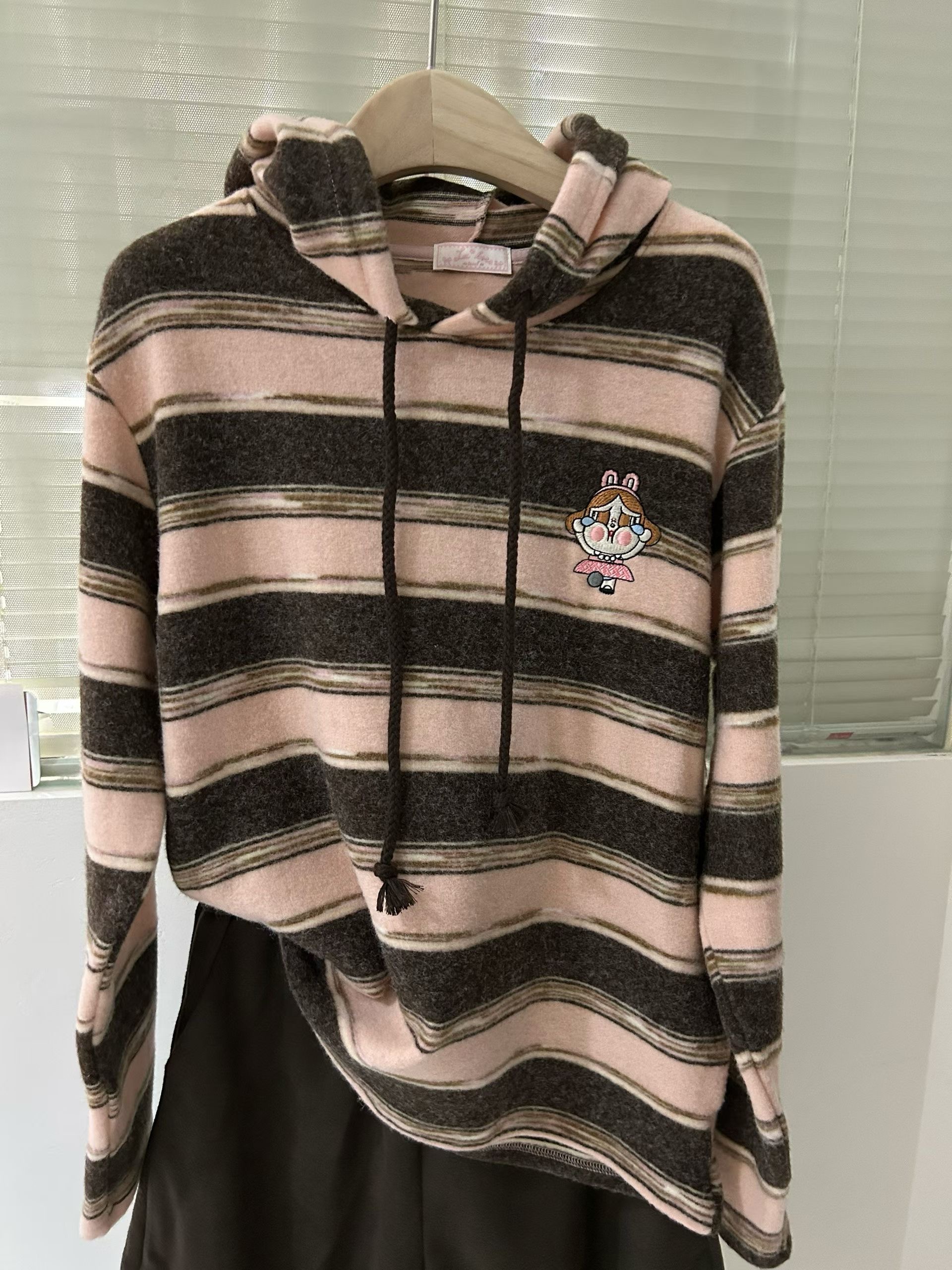 LA KERR東大門㊣實拍女裝新款熱賣職業真品人氣推薦休閑衛衣LA KERR衛衣圖色2