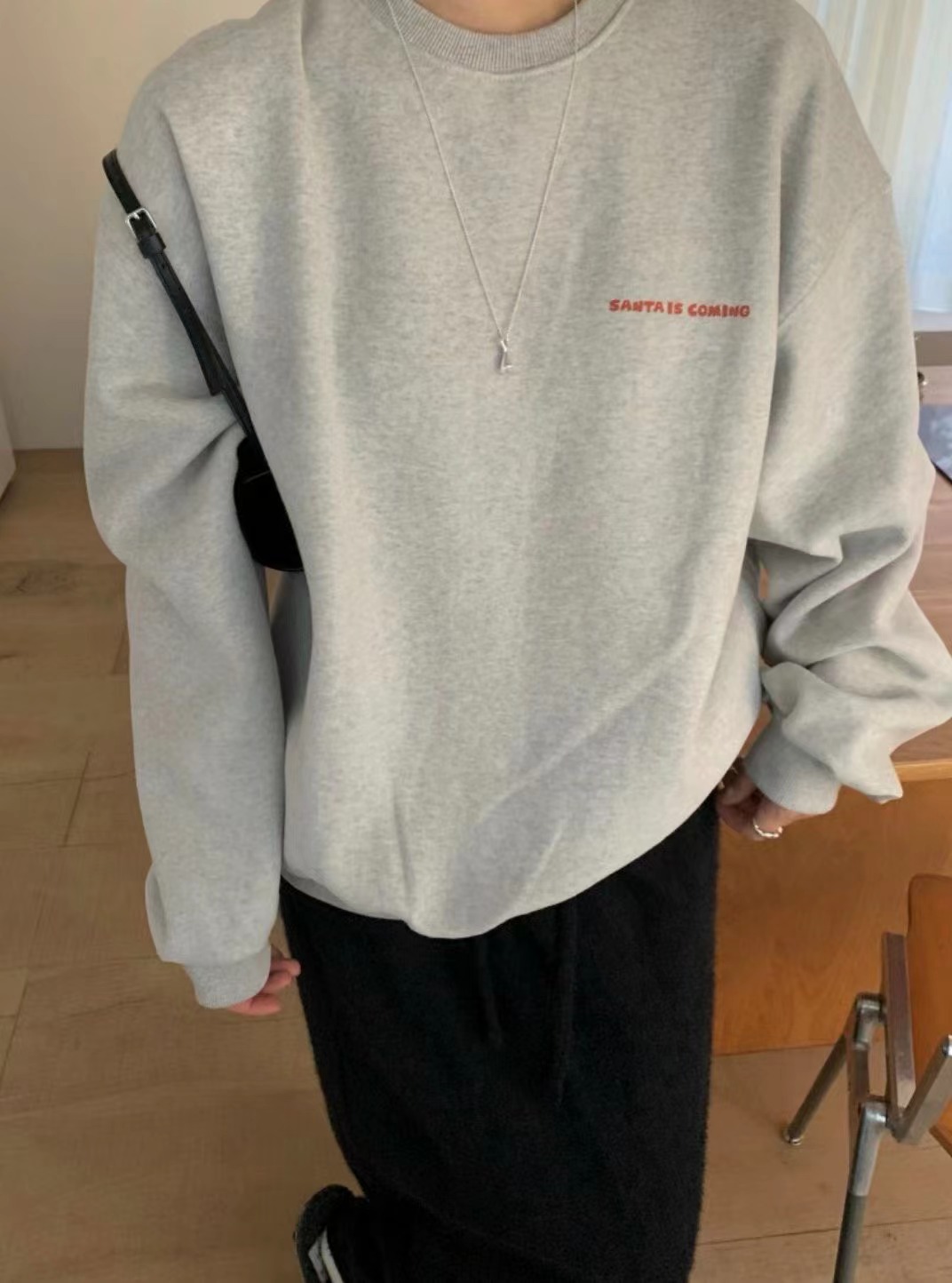 UNCOVER CUBE東大門㊣實拍女士新品推薦休閑熱賣時尚真品衛衣LALAGIRL衛衣圖色1