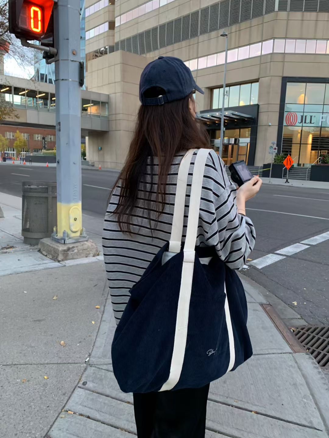 PYT-ot韓國代購㊣女士新款熱賣人氣推薦真品單肩斜跨包燈芯絨pretty young thing單肩/斜跨包圖色1