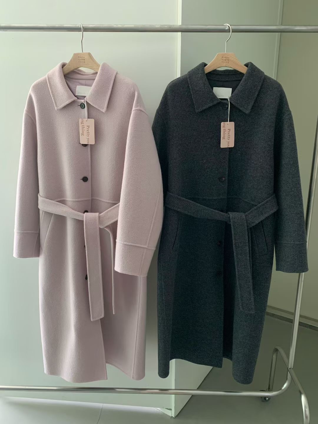 PYT-ot東大門㊣代購女裝新品時尚熱賣職業真品人氣中長款大衣pretty young thing中長款大衣