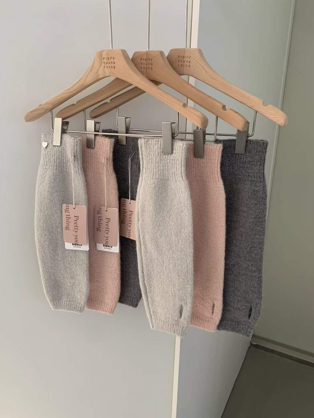 PYT-ot東大門㊣實拍女裝新品休閑人氣熱賣25秋冬推薦時尚手套pretty young thing手套圖色2左二色