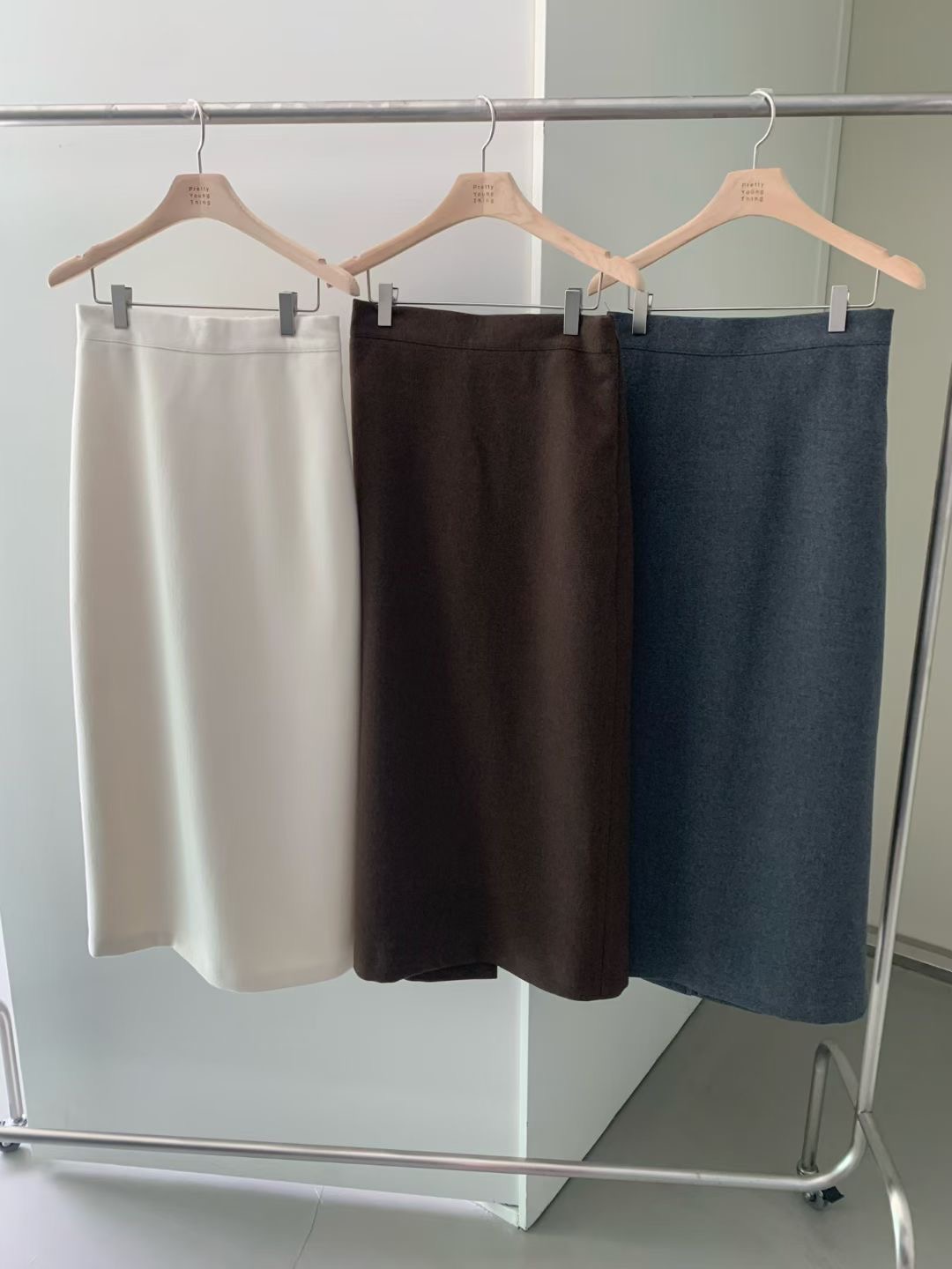 PYT-ot韓國代購㊣女裝新品熱賣人氣真品時尚推薦25秋冬長裙羊毛pretty young thing長裙圖色3左三色