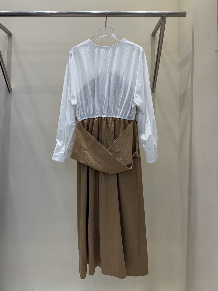 81 MARKET-L東大門㊣直郵女裝新品熱賣真品人氣25秋冬連衣裙81 MARKET-L連衣裙