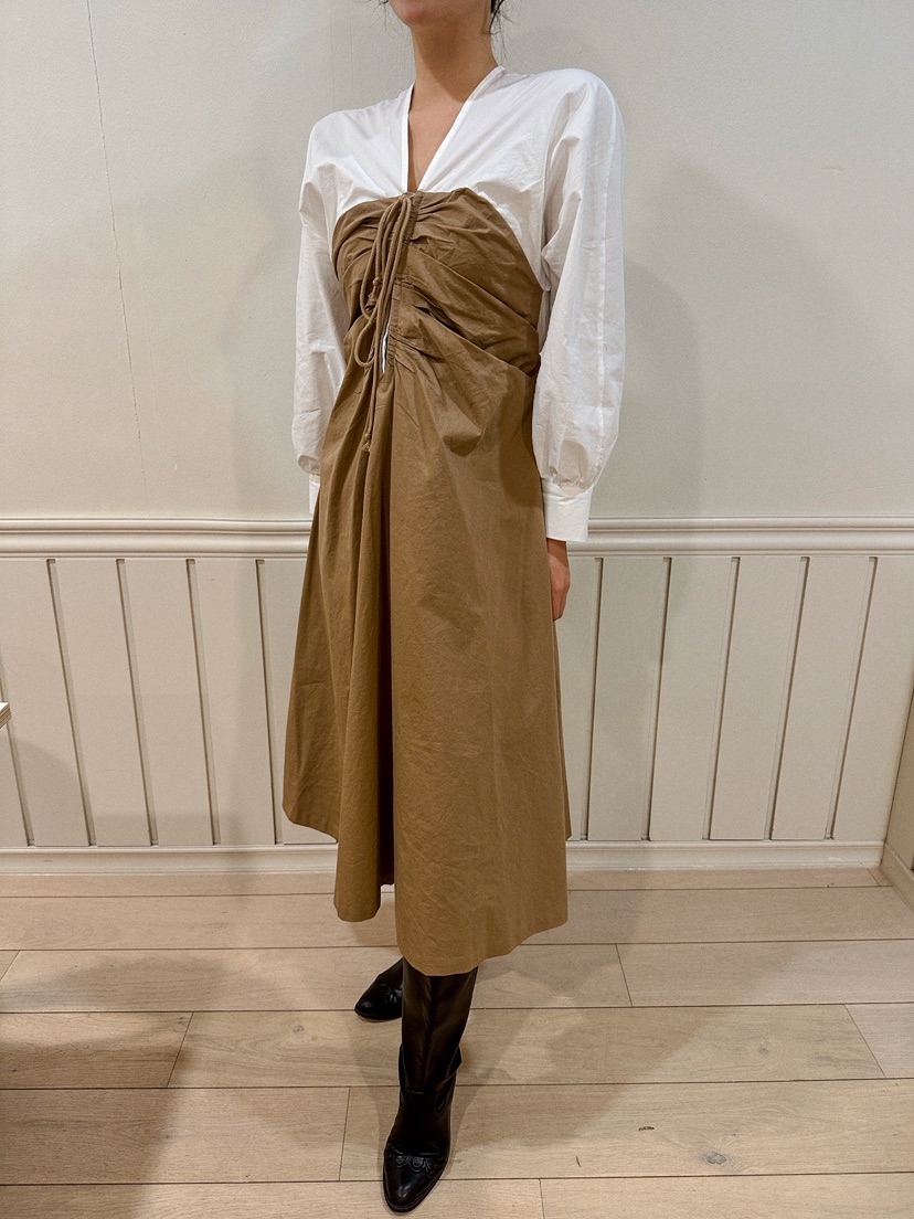 81 MARKET-L東大門㊣直郵女裝新品熱賣真品人氣25秋冬連衣裙81 MARKET-L連衣裙