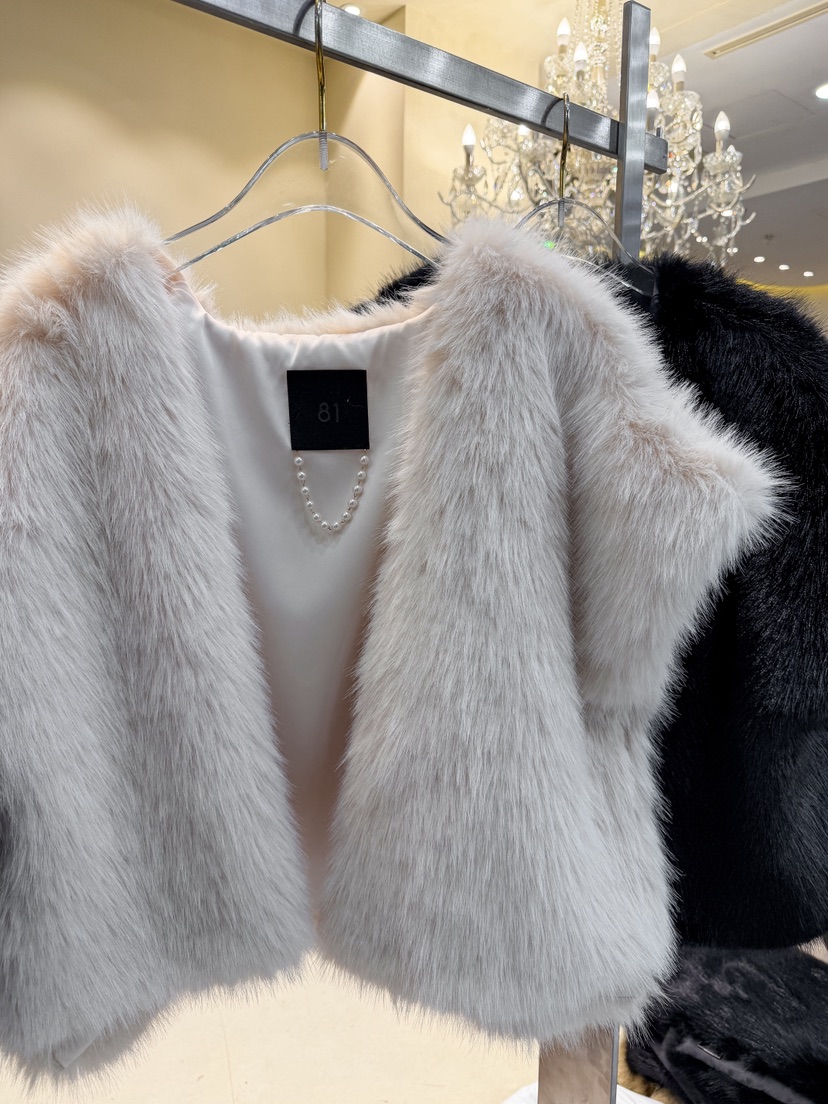 81 MARKET-L韓國代購㊣女裝新品推薦25秋冬時尚休閑馬甲披肩81 MARKET-L馬甲