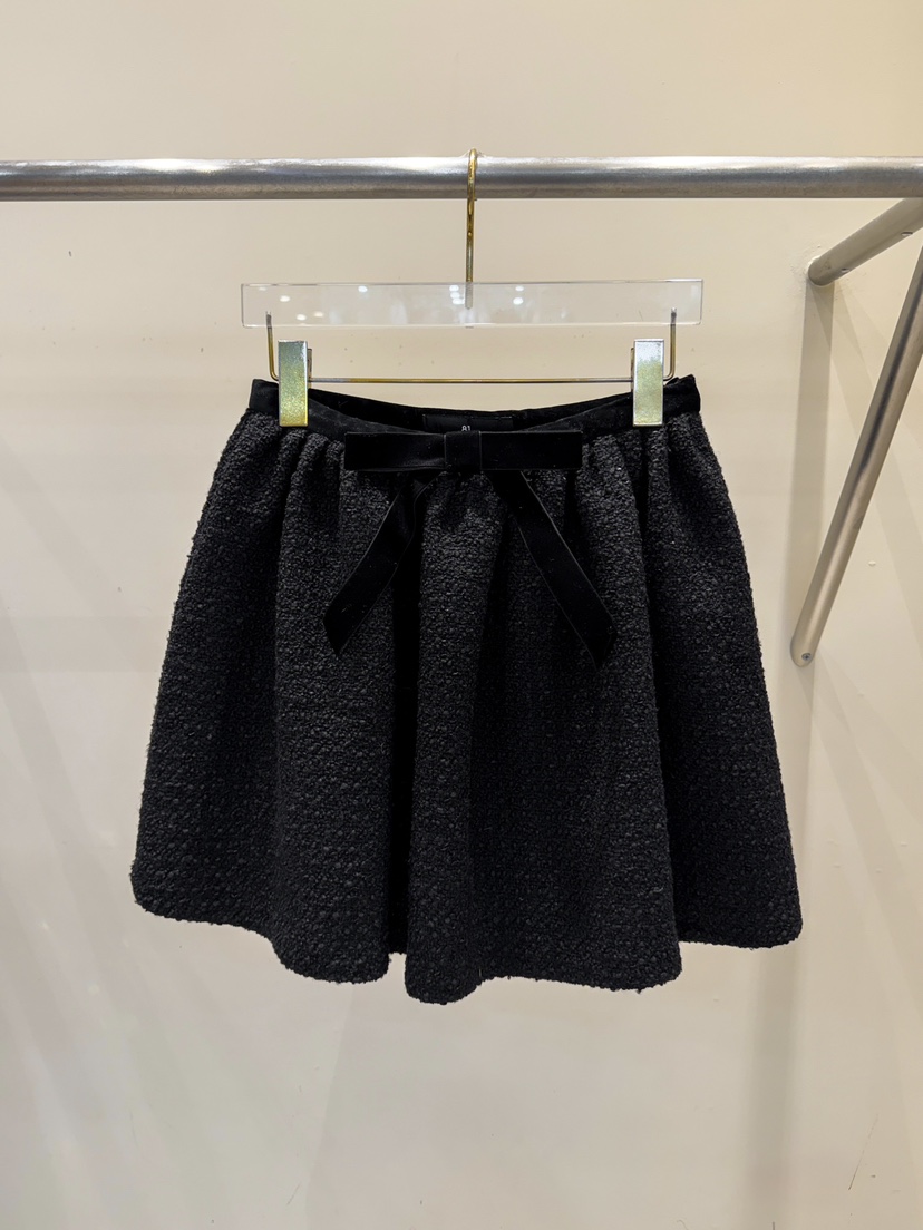 81 MARKET-L東大門㊣直郵女士新款推薦短裙天鵝絨含飾品粗花呢81 MARKET-L短裙