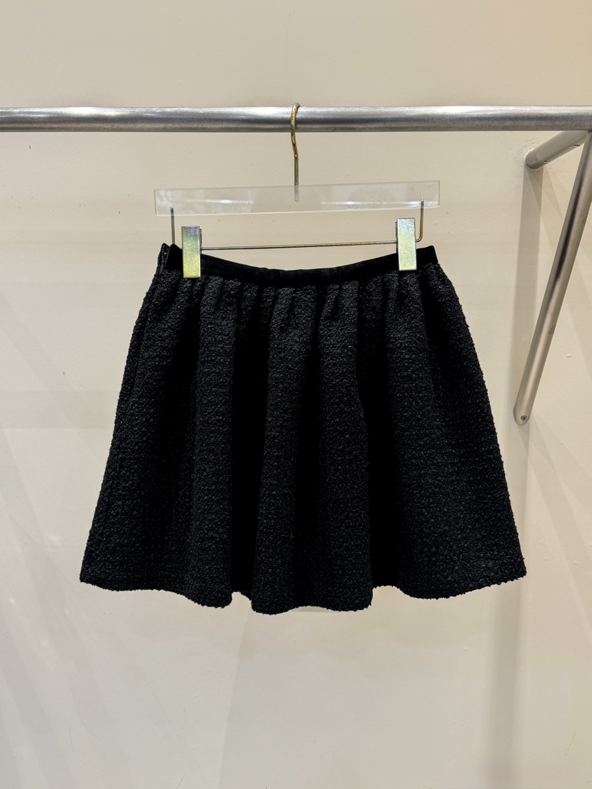 81 MARKET-L東大門㊣直郵女士新款推薦短裙天鵝絨含飾品粗花呢81 MARKET-L短裙