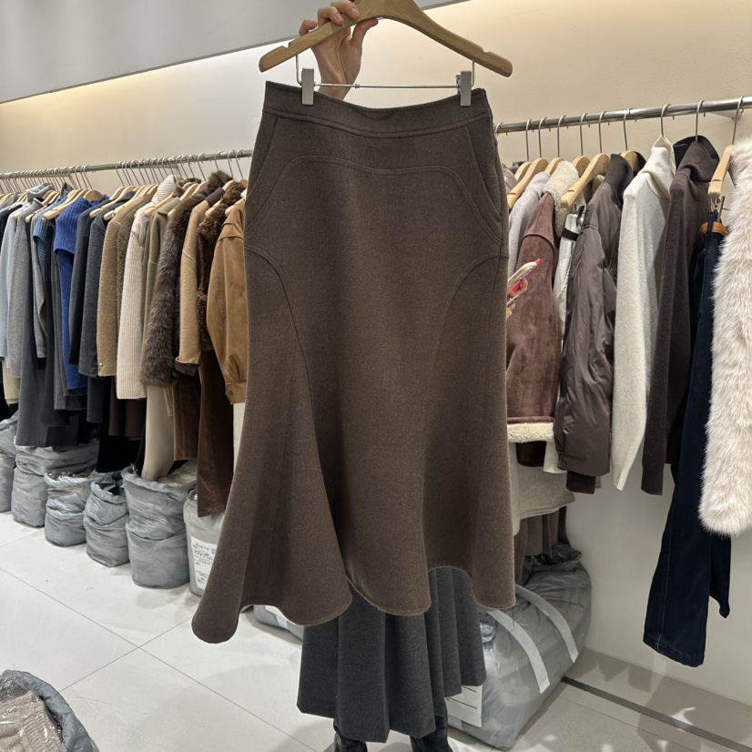 BLUEI-D韓國直郵㊣女裝新款推薦職業熱賣人氣休閑真品長裙Blue i-d長裙圖色1