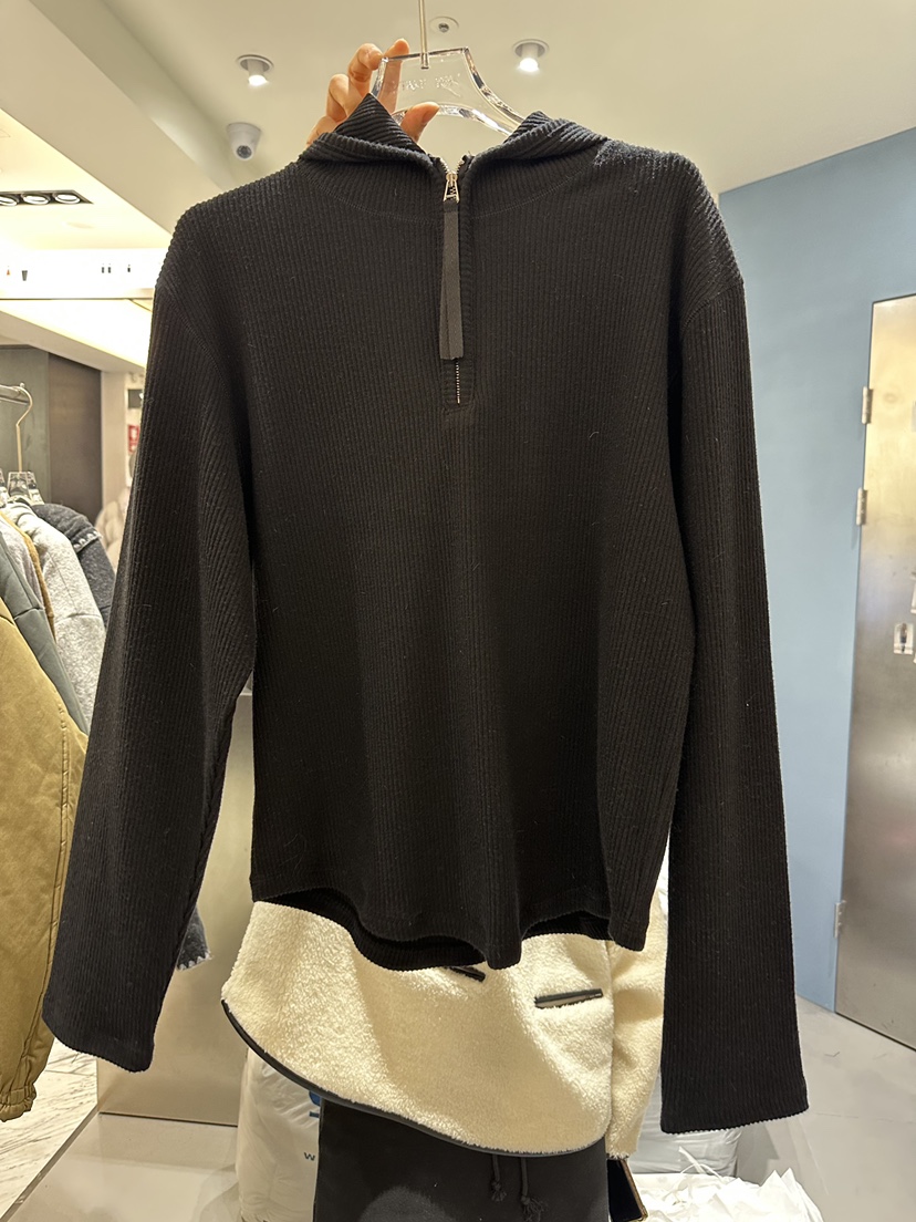 TAKE TEE韓國代購㊣女士新品人氣25秋冬長袖T恤連帽拉鏈衫TAKE TEE長袖T恤圖色2黑色