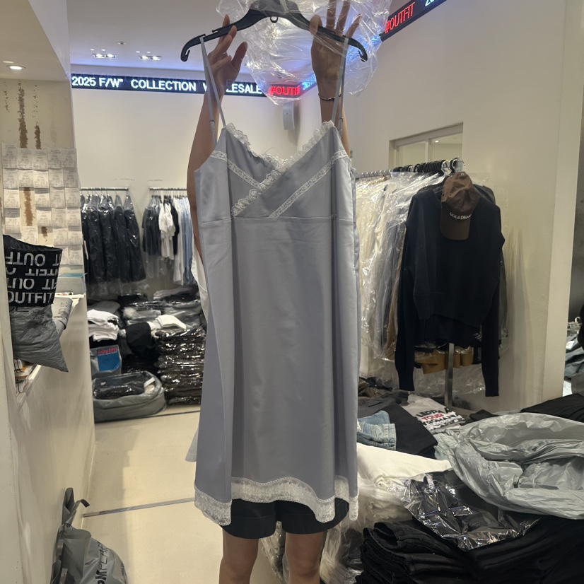 OUTFIT韓國直郵㊣女裝新品推薦25秋冬休閑真品人氣時尚連衣裙OUTFIT連衣裙圖色1