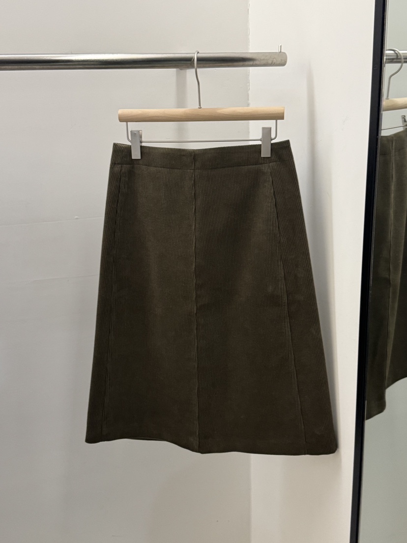REGULARLY/PLACOR東大門㊣代購女士新款推薦半身裙中短裙燈芯絨REGULARLY/PLACOR半身裙/中短裙圖色3墨綠