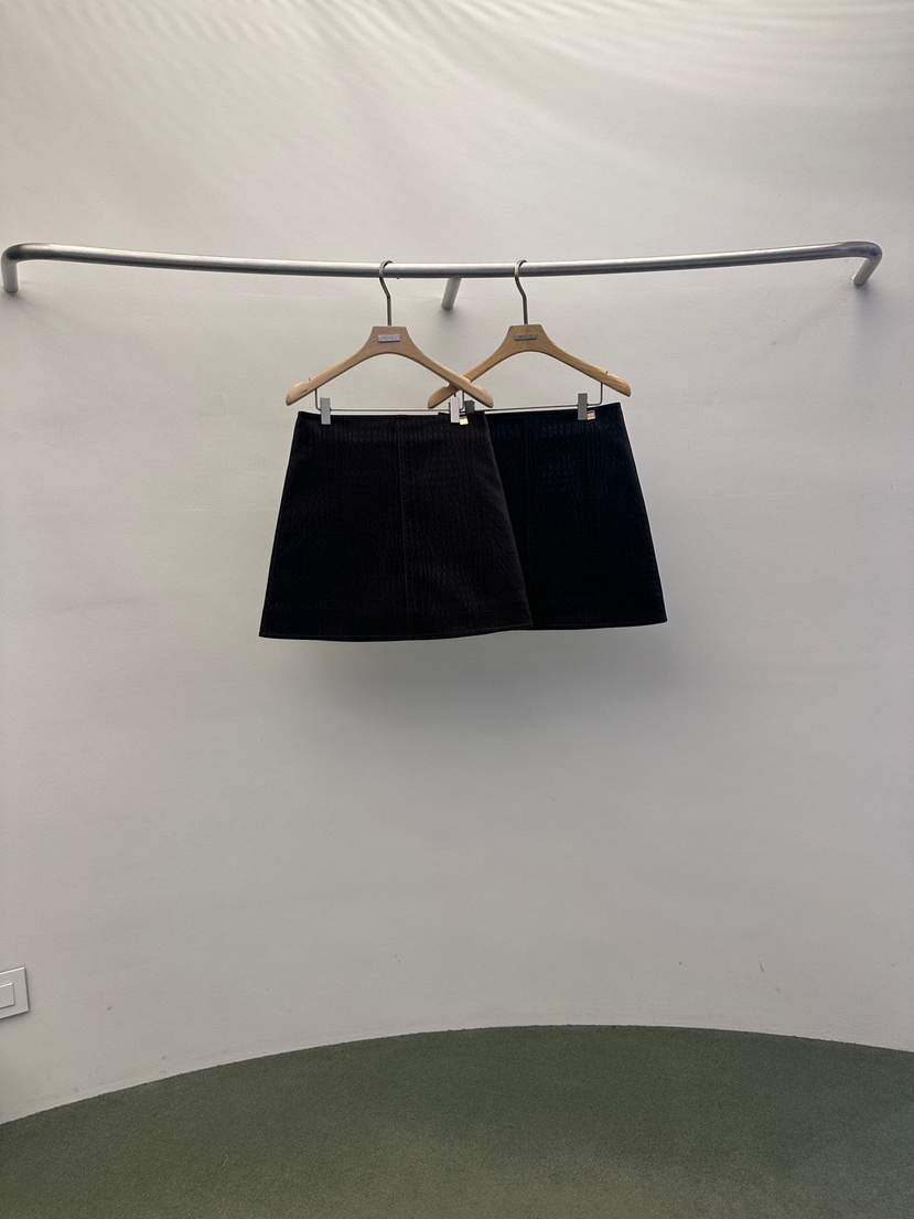 WIDA-P韓國代購㊣女裝新品熱賣推薦職業時尚真品人氣短裙皮革WIDA/RENEJ短裙