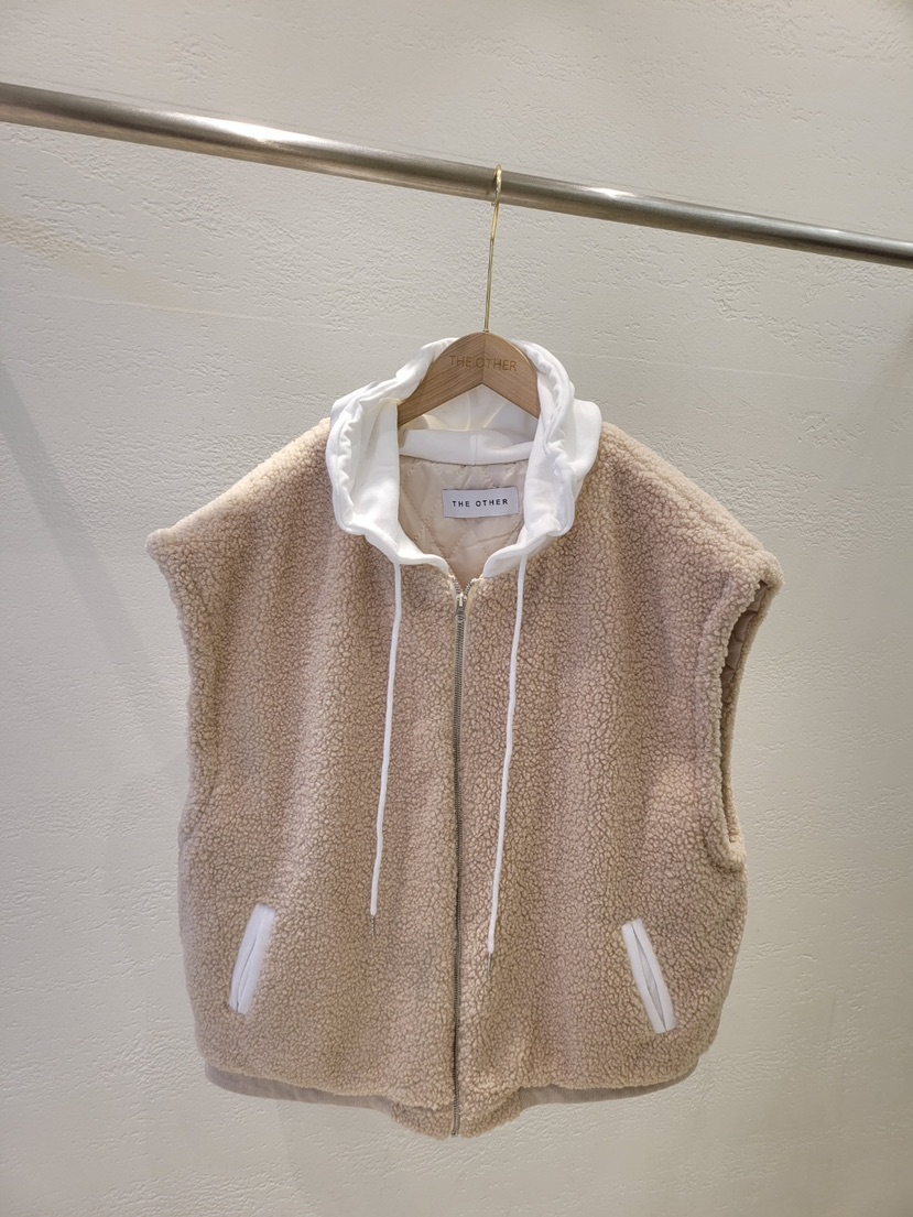 THE OTHER東大門㊣直郵女裝新品職業時尚人氣休閑馬甲連帽THE OTHER馬甲圖色1