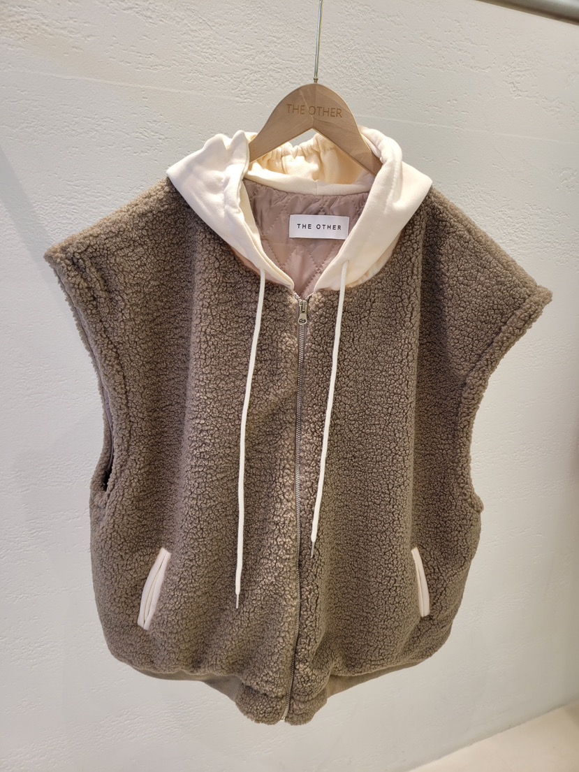 THE OTHER東大門㊣直郵女裝新品職業時尚人氣休閑馬甲連帽THE OTHER馬甲圖色3