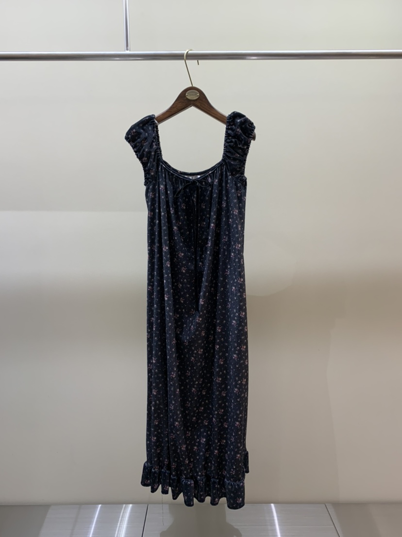 CAMEL-P東大門㊣代購女裝新款推薦連衣裙天鵝絨花朵Came_l 家連衣裙圖色2