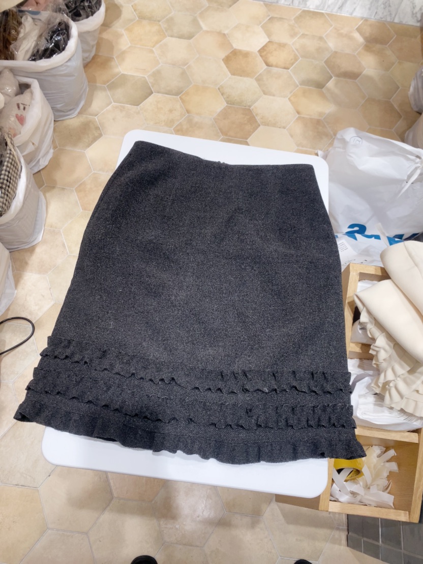 LOVE ROSIE韓國代購㊣女士新款真品休閑半身裙中短裙荷葉邊LOVE ROSIE半身裙/中短裙