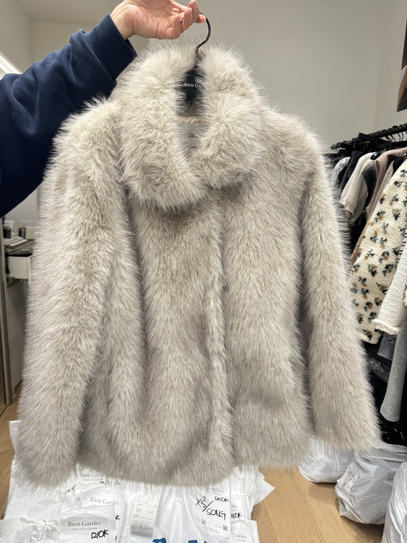 BIEN GARDER韓國代購㊣女士新品職業休閑熱賣真品短款大衣BIEN GARDER短款大衣圖色1