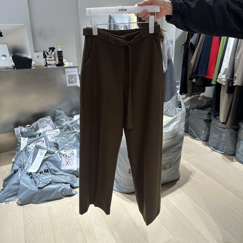 FAVOR-P東大門㊣代購女裝新品時尚熱賣真品25秋冬休閑褲含腰帶FAVOR-P休閑褲圖色2