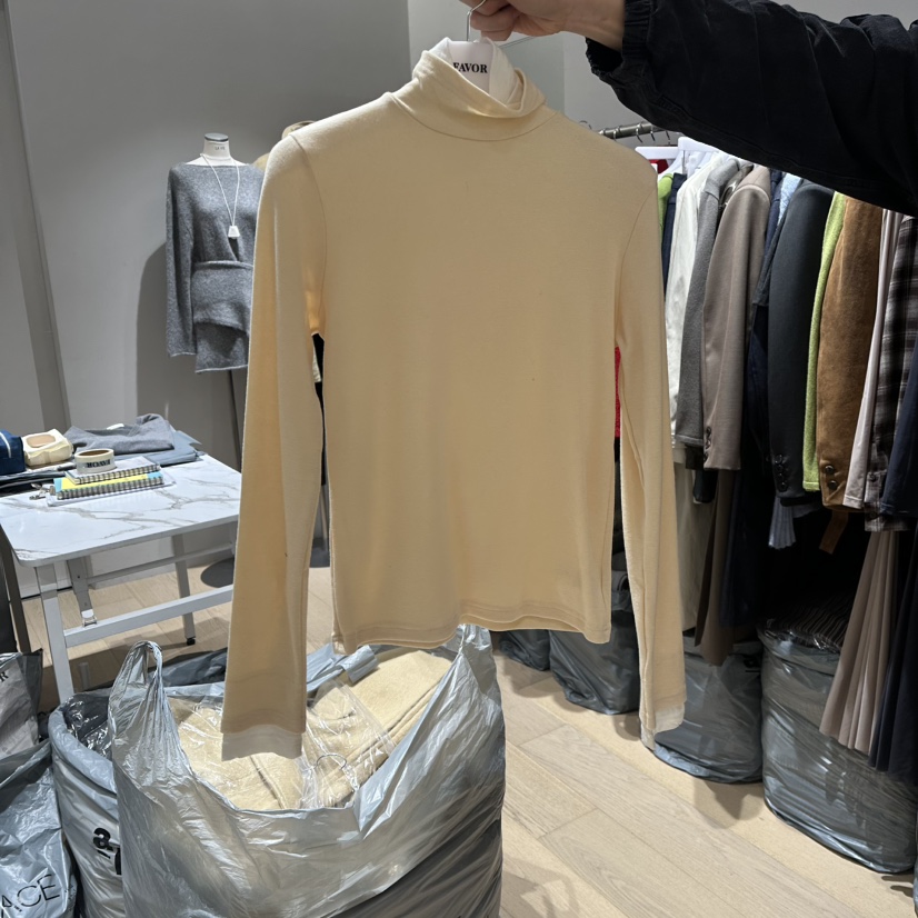 FAVOR-P韓國代購㊣女裝新款熱賣真品推薦休閑人氣25秋冬長袖T恤FAVOR-P長袖T恤圖色2