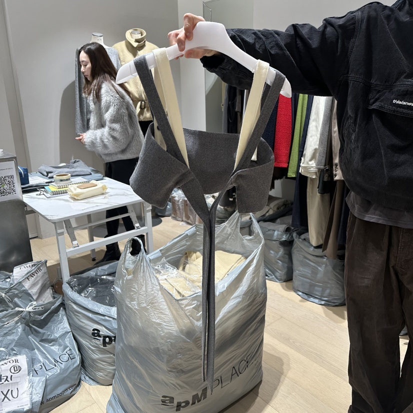 FAVOR-P韓國代購㊣女裝新品25秋冬人氣職業時尚推薦吊帶背心FAVOR-P吊帶/背心