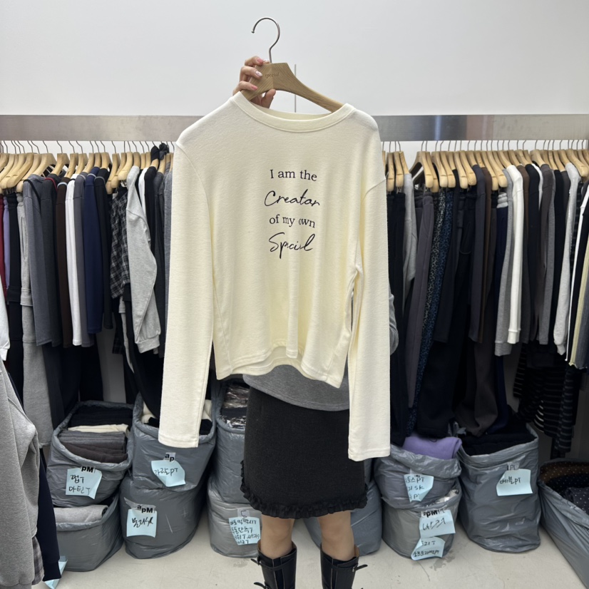SPECIAL東大門㊣直郵女士新款熱賣推薦時尚人氣真品長袖T恤SPECIAL長袖T恤圖色2