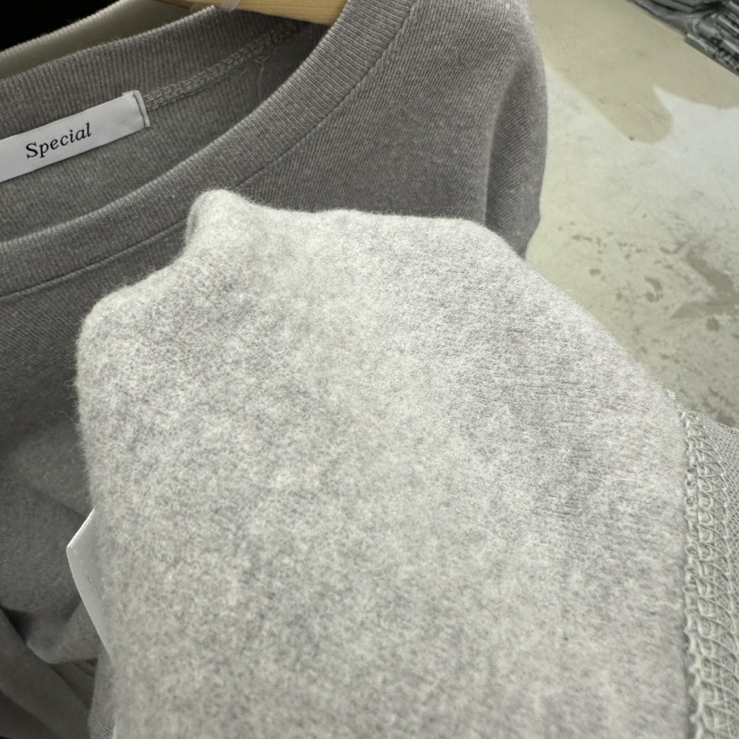 SPECIAL韓國直郵㊣女士新品推薦休閑人氣25秋冬長袖T恤含脖帶SPECIAL長袖T恤