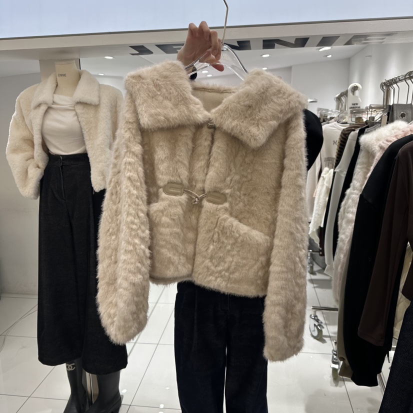 JENNIE韓國代購㊣女裝新品真品職業推薦熱賣時尚休閑短款大衣JENNIE/VENEFIT短款大衣圖色4米色