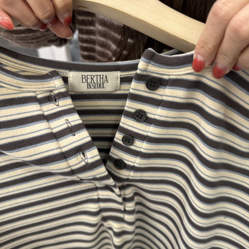 BERTHA韓國代購㊣女士新品休閑25秋冬職業熱賣時尚推薦長袖T恤BERTHA長袖T恤