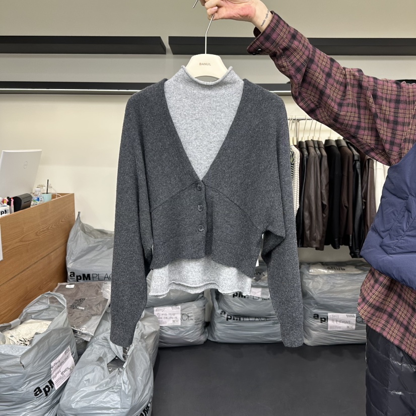 BANUL韓國代購㊣女士新品25秋冬人氣真品熱賣針織衫V領開衫BANUL針織衫圖色2