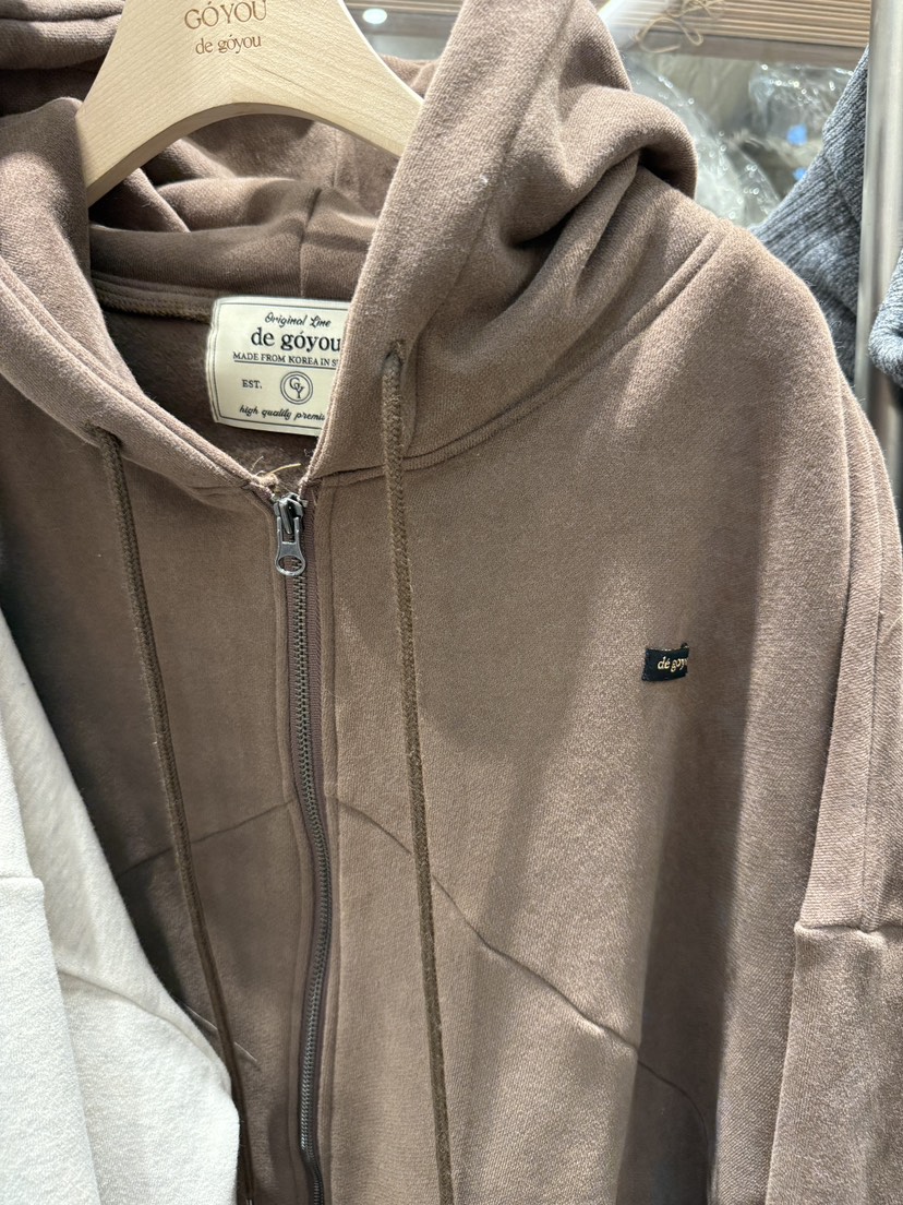 DE GO YOU東大門㊣直郵女裝新款25秋冬熱賣時尚套裝加絨套裝DE GO YOU套裝