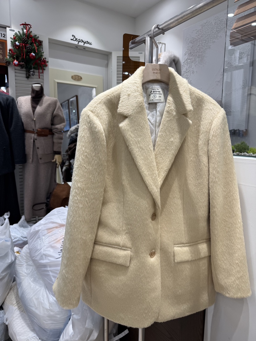 DE GO YOU韓國代購㊣女裝新品熱賣休閑推薦職業夾克毛絨絎縫DE GO YOU夾克圖色1