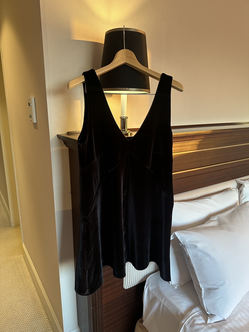 BOWIE東大門㊣代購女裝新品真品職業熱賣推薦休閑連衣裙絲絨BOWIE連衣裙圖色1