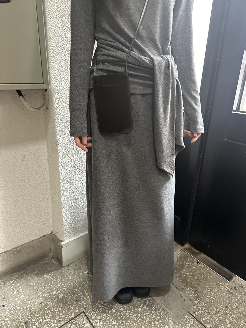 BOWIE韓國直郵㊣女裝新品推薦職業熱賣真品休閑長袖T恤毛絨BOWIE長袖T恤