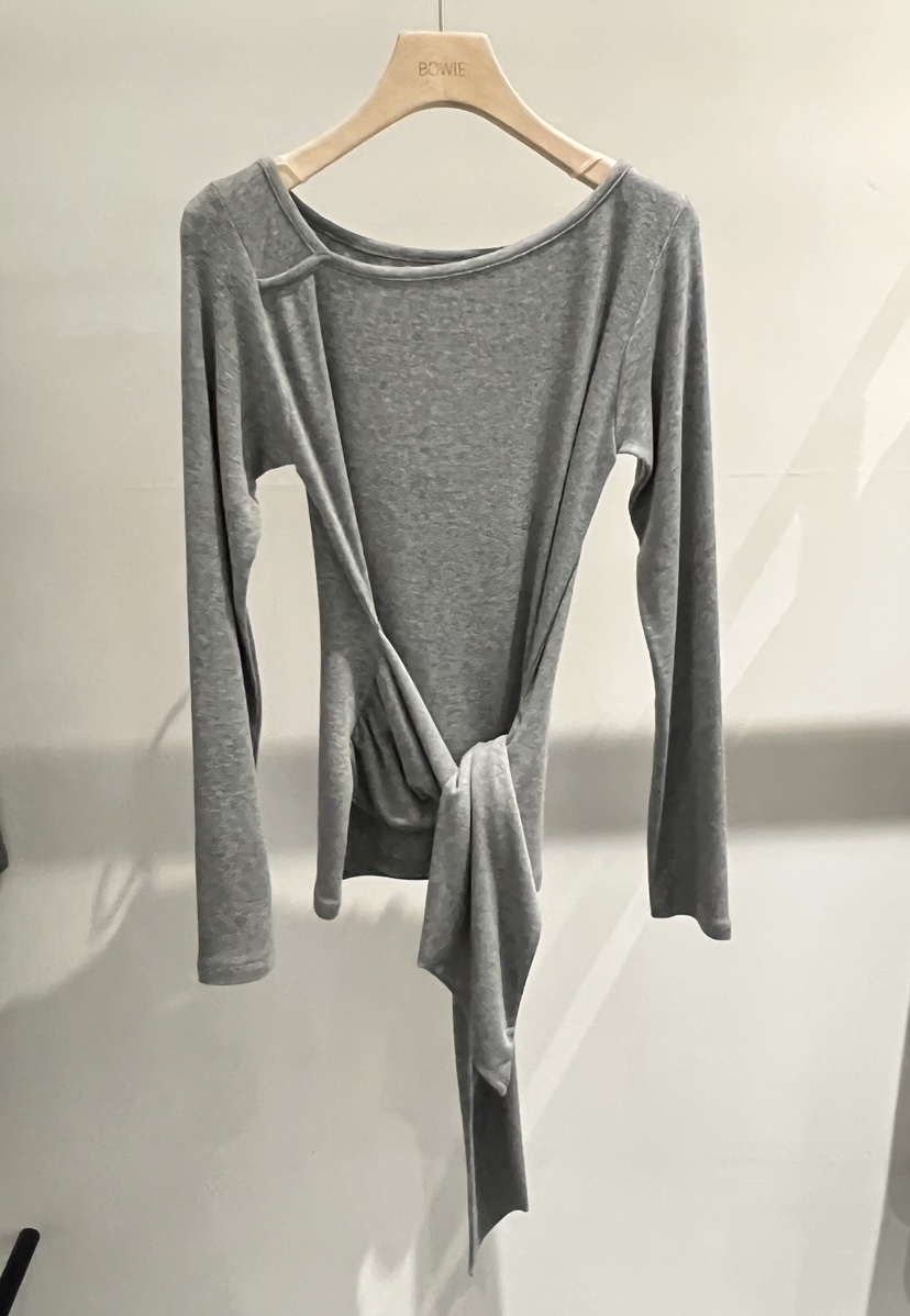 BOWIE韓國直郵㊣女裝新品推薦職業熱賣真品休閑長袖T恤毛絨BOWIE長袖T恤圖色1