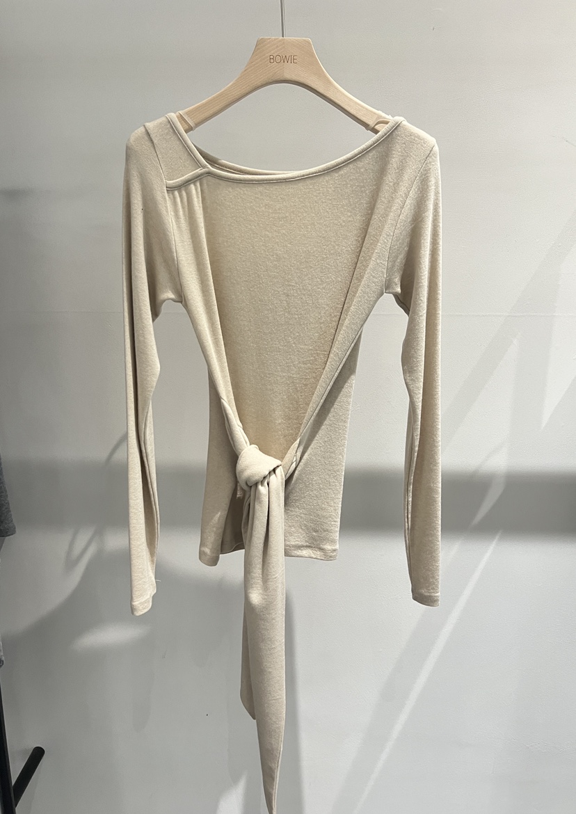 BOWIE韓國直郵㊣女裝新品推薦職業熱賣真品休閑長袖T恤毛絨BOWIE長袖T恤圖色2