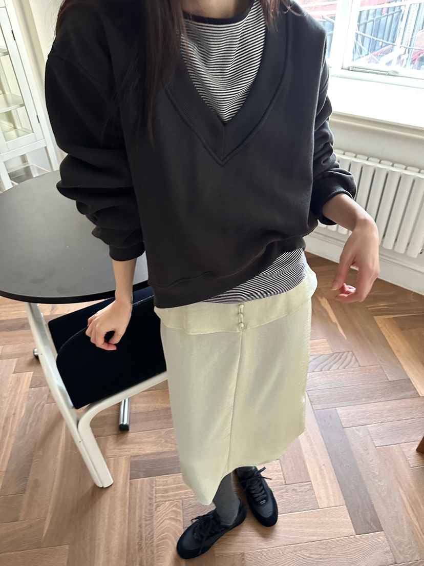 BOWIE東大門㊣代購女裝新款推薦休閑人氣真品25秋冬衛衣V領BOWIE衛衣