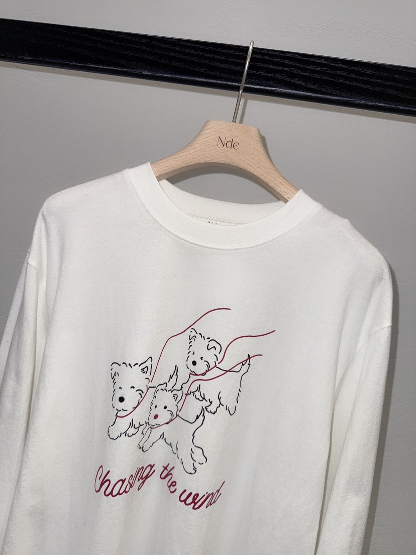 NDE東大門㊣實拍女裝新品熱賣時尚推薦真品人氣25秋冬長袖T恤NDE長袖T恤