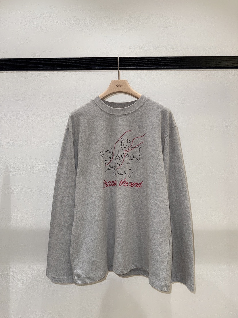 NDE東大門㊣實拍女裝新品熱賣時尚推薦真品人氣25秋冬長袖T恤NDE長袖T恤圖色2