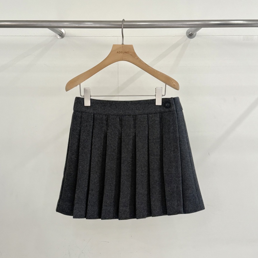 ADELINE韓國直郵㊣女裝新品時尚熱賣25秋冬人氣休閑推薦短裙ADELINE短裙圖色2