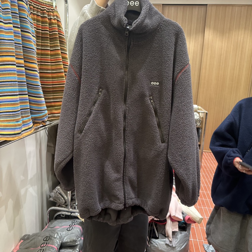 E/E/E韓國代購㊣女裝新款推薦人氣熱賣職業夾克連帽衫長款E/E/E夾克圖色2