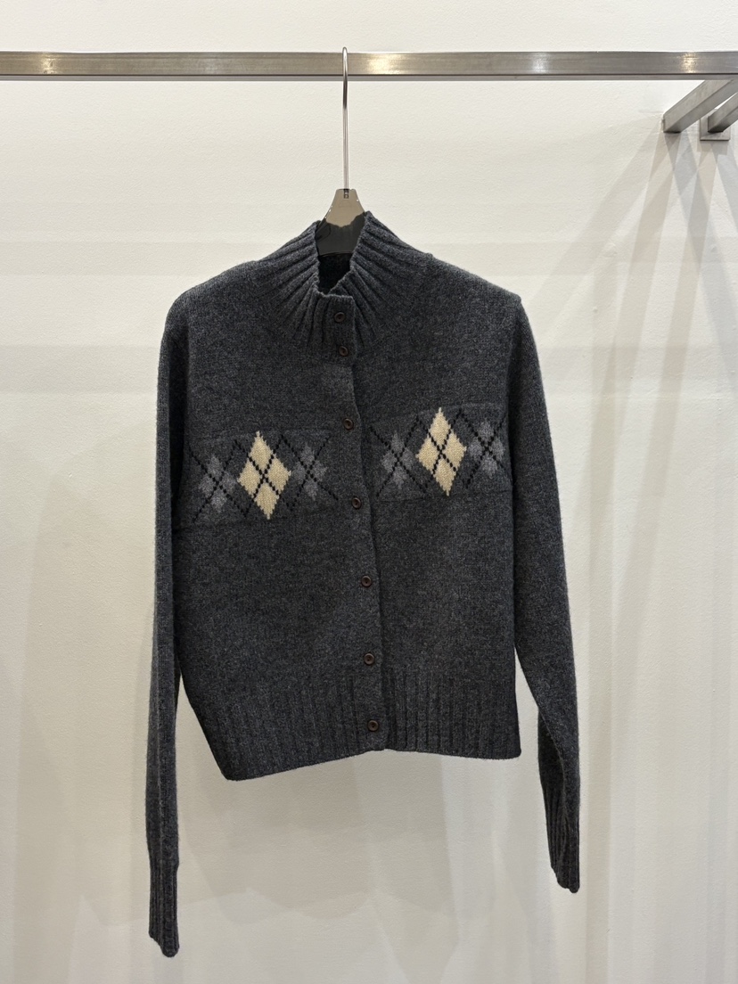 CICI東大門㊣直郵女士新款時尚人氣休閑真品職業推薦毛衣高領Ci Ci毛衣圖色2