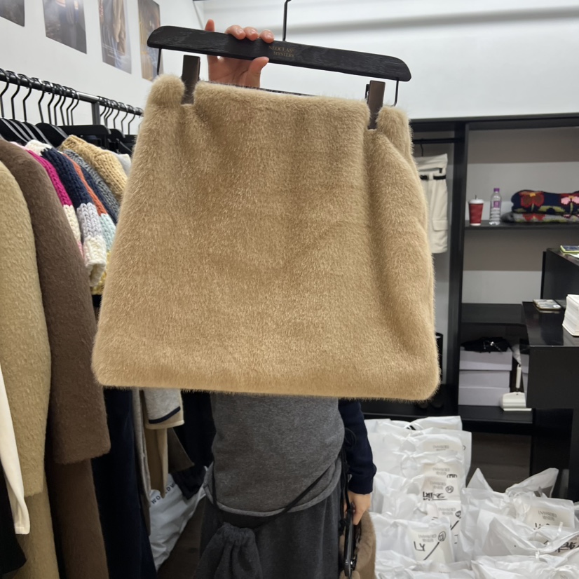 UNANSWERED-MYSTERY東大門㊣代購女裝新品熱賣職業時尚短裙UNANSWERED-MYSTERY短裙圖色1