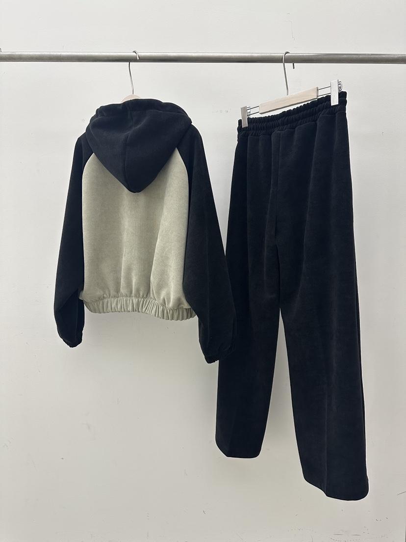 ONL東大門㊣實拍女士新款真品休閑25秋冬熱賣人氣套裝加絨套裝ONL套裝