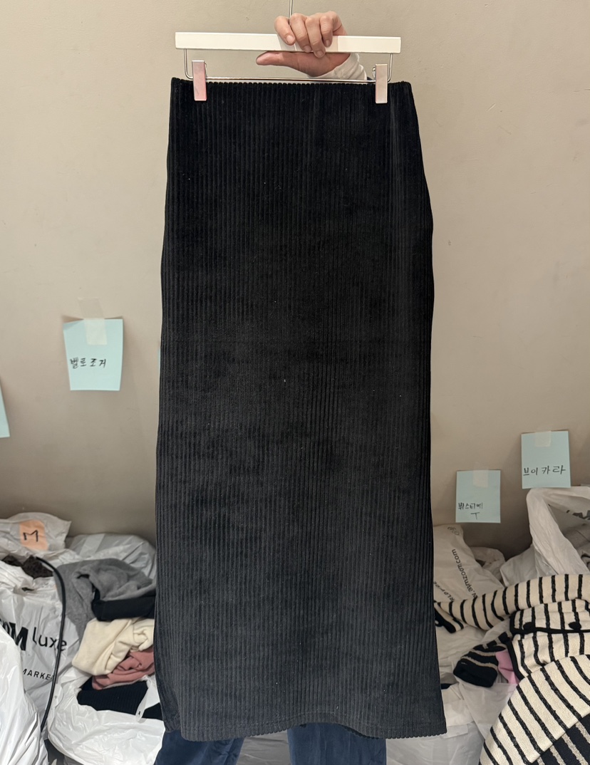 BELITA-L東大門㊣實拍女裝新品人氣25秋冬真品推薦長裙絲絨BELITA-L長裙圖色3